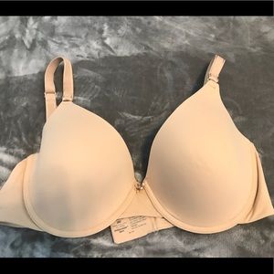 Soma Embraceable Demi - NWOTs